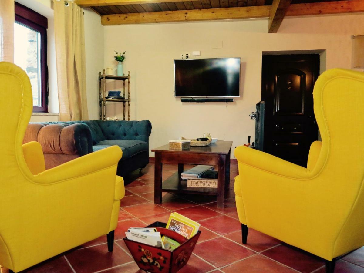 Pensjonat Casa Ucedo Zewnętrze zdjęcie